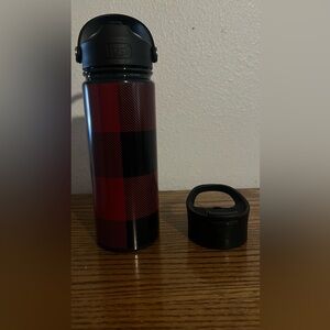 Lug Water Bottle